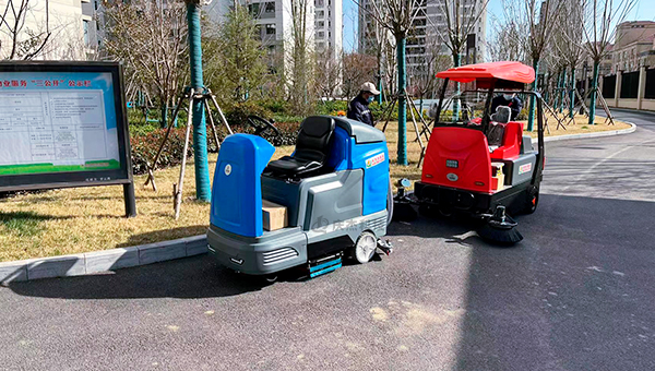 電動清掃車-清掃車廠家-新小區使用慶杰掃地洗地機